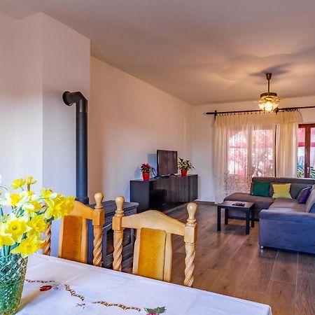 Apartment Ruby Pula Bagian luar foto